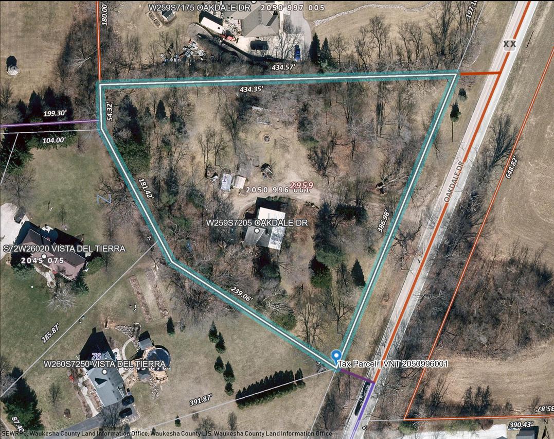 W259S7205 Oakdale Dr, Vernon, WI 53189