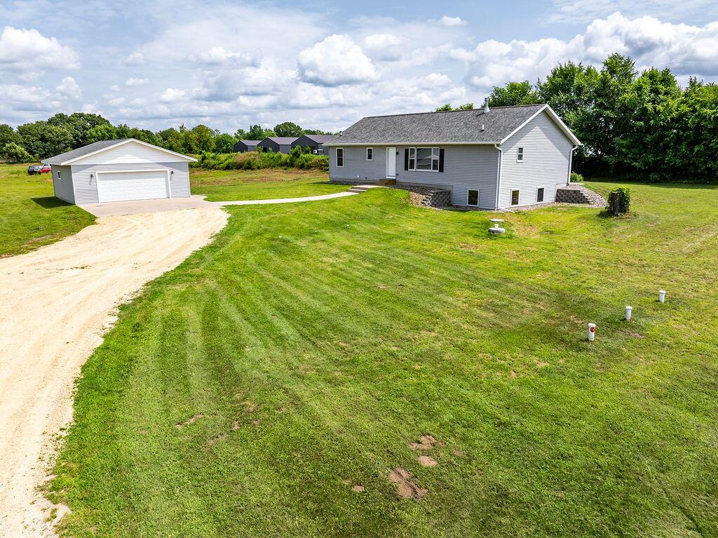 W8320 County Road Z -, Onalaska, WI 54650