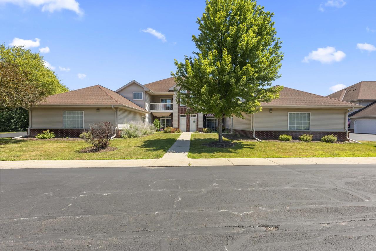 N43W32831 Rasmus Rd #12B, Nashotah, WI 53058