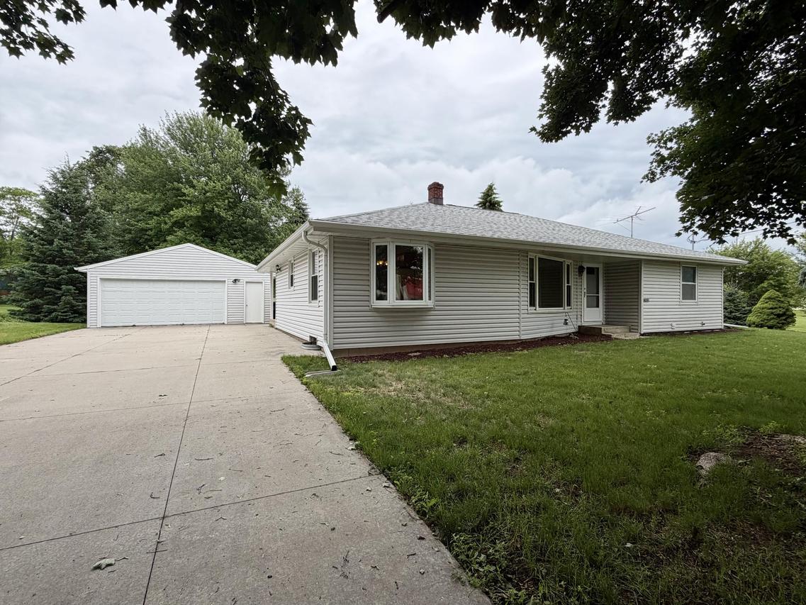 W2081 County Rd., Freedom, WI 54130