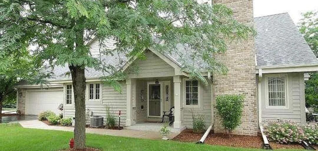 N21W24178 Dorchester Dr #1D, Pewaukee, WI 53072