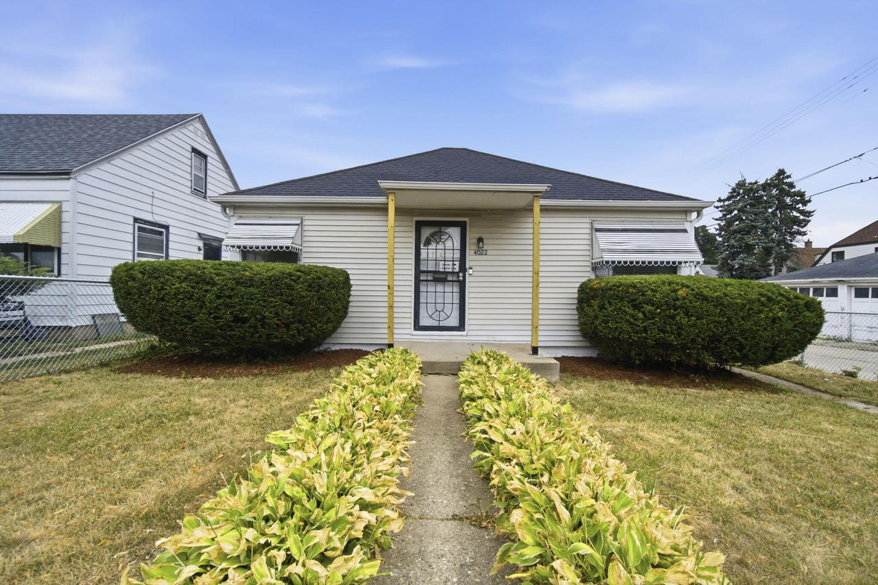 4022 N 49th St, Milwaukee, WI 53216