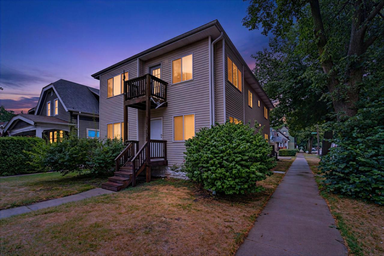 1532 S 37th St, Milwaukee, WI 53215