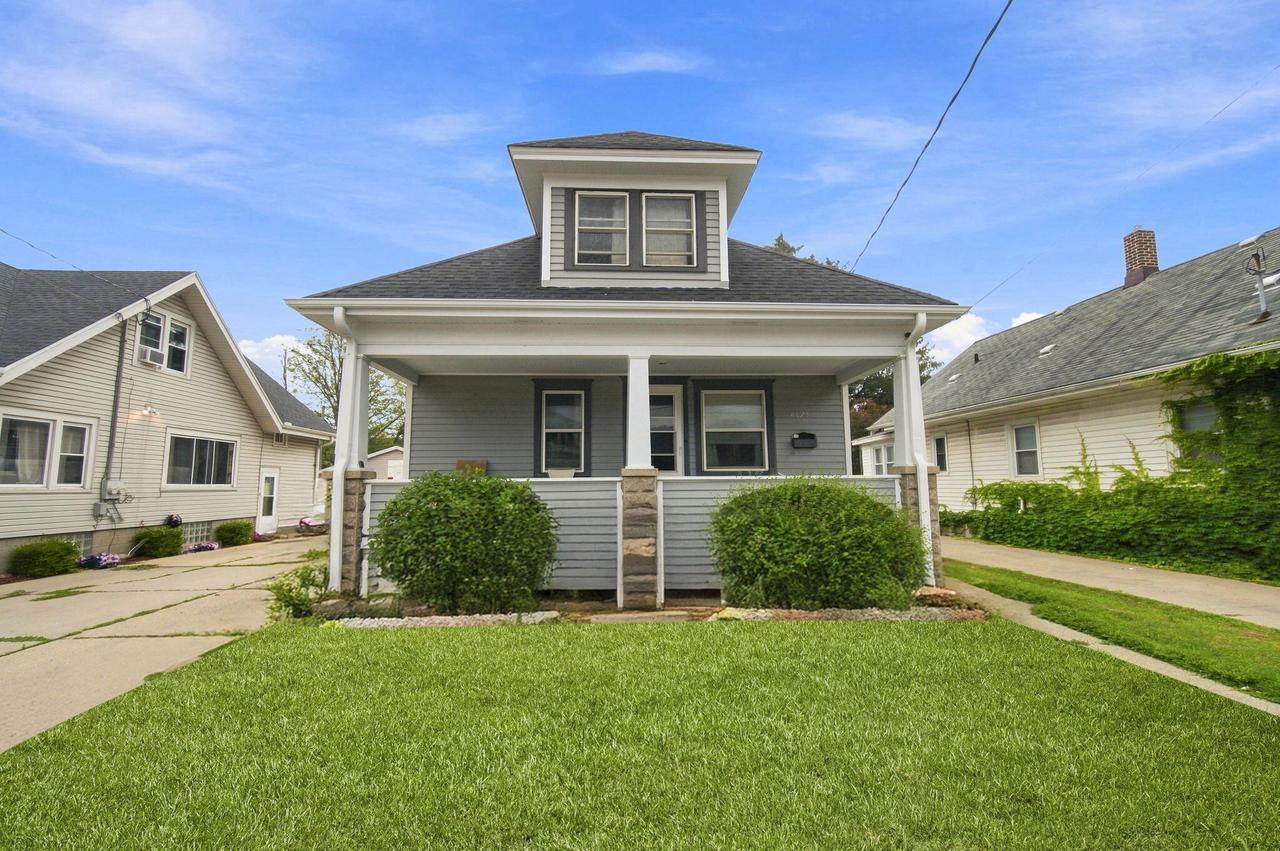 4029 Sheridan Rd, Kenosha, WI 53140