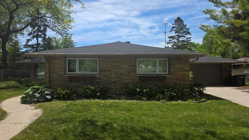 2509 Pennsylvania Ave, Sheboygan, WI 53081