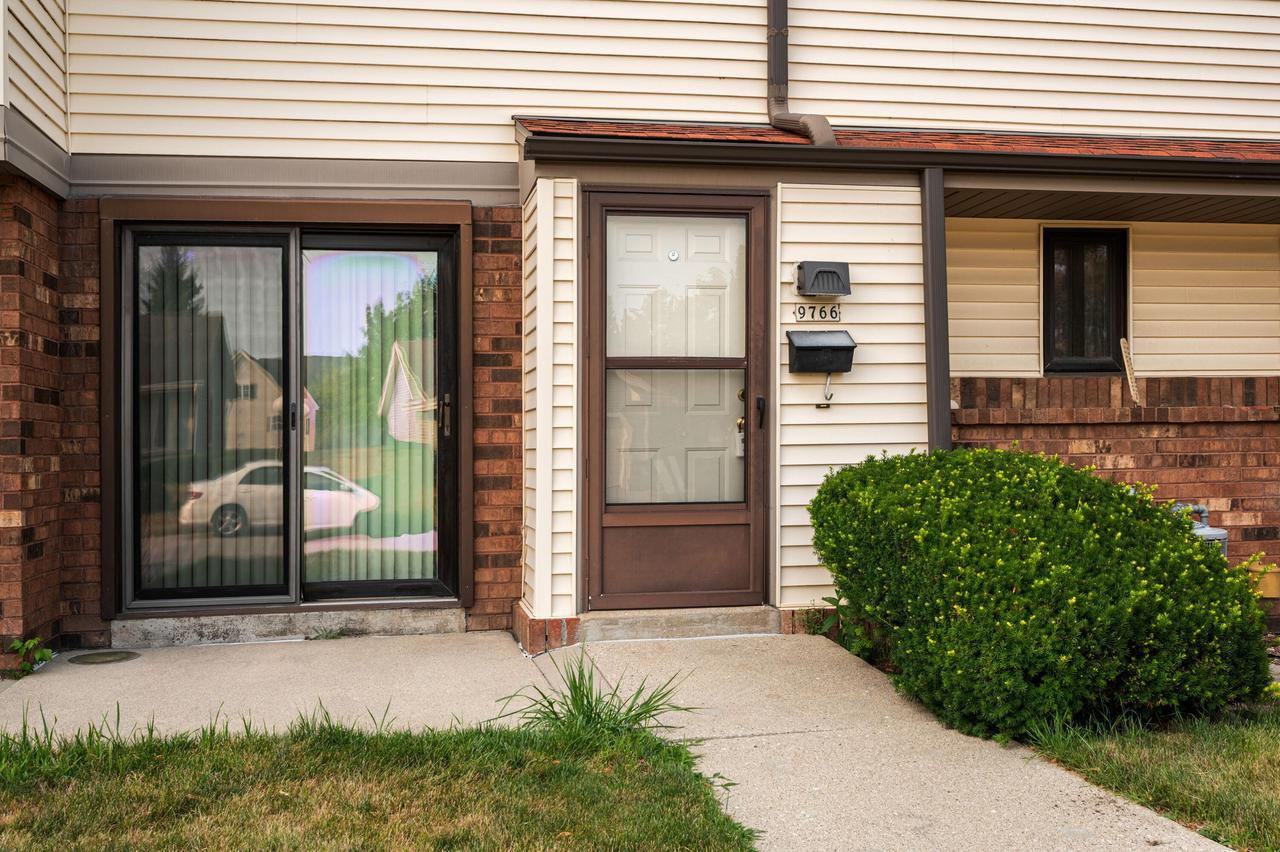 9766 W Tower Ave, Milwaukee, WI 53224