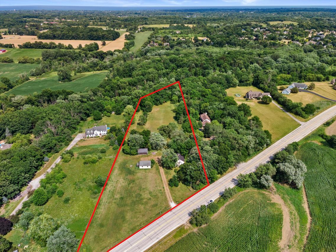 5543 State Highway 38 Hwy, Caledonia, WI 53108