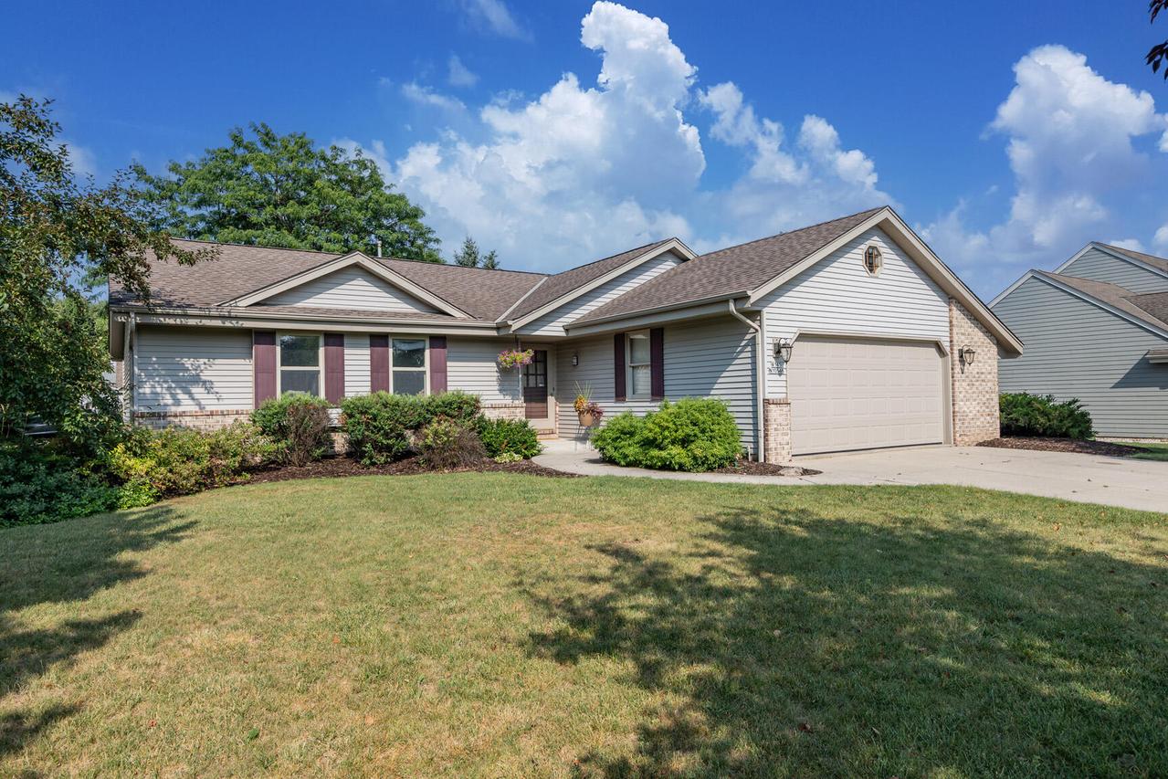 W145N10546 Heritage Hills, Germantown, WI 53022