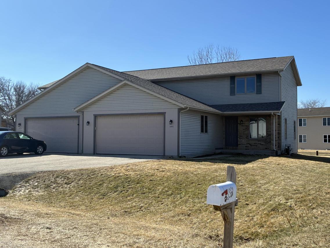 5995 Christine Ct #5993, Lyons, WI 53105
