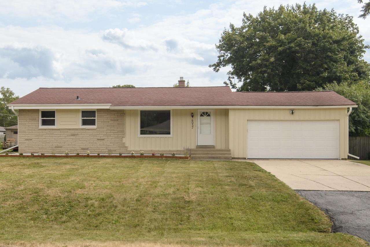 8052 N 65th St, Brown Deer, WI 53223