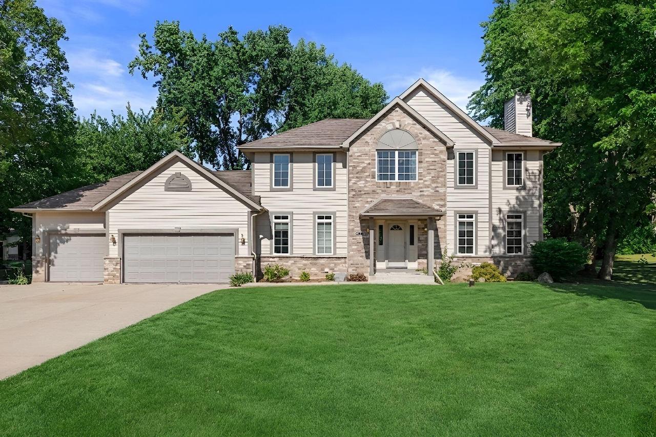 8620 S Hunting Park, Franklin, WI 53132