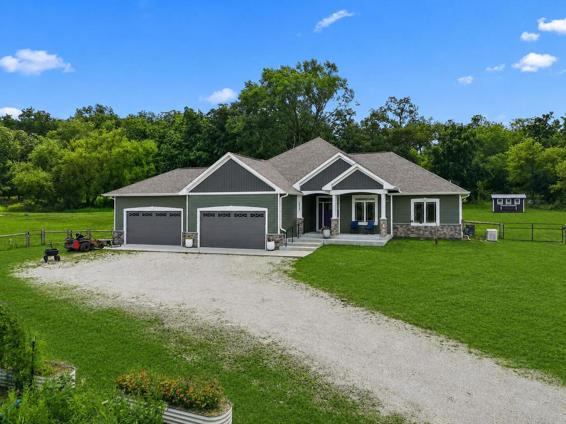 6847 State Road 36 -, Lyons, WI 53147