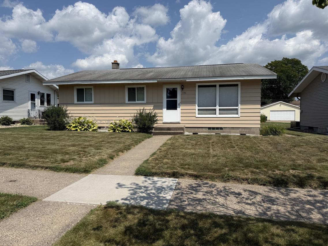 546 3rd Ave, Onalaska, WI 54650