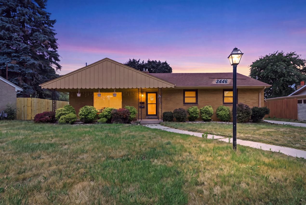 3446 Stratford Ave, Racine, WI 53402