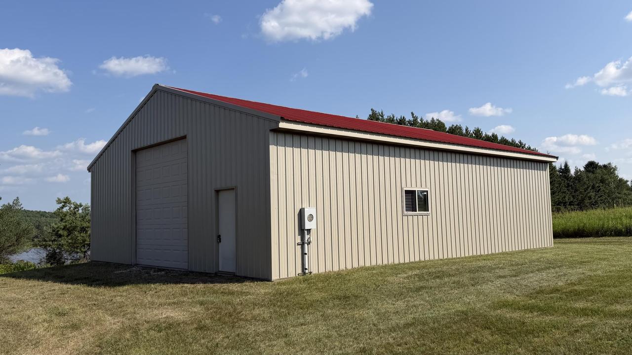 N16165 N River Rd, Lake, WI 54552