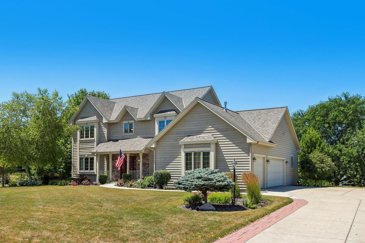 5120 Old Farm Rd, Caledonia, WI 53402