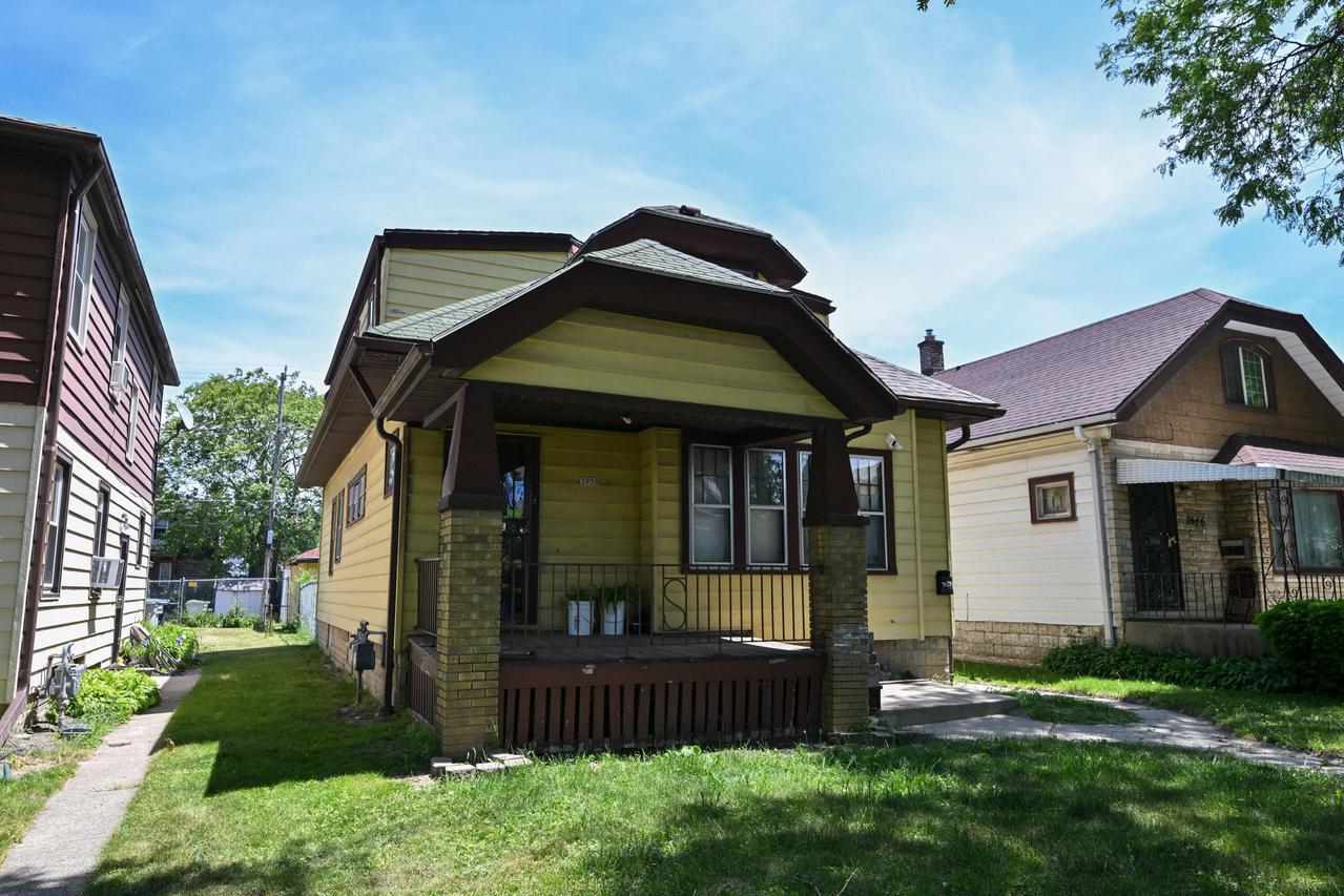 3950 N 28th St #3950A, Milwaukee, WI 53216