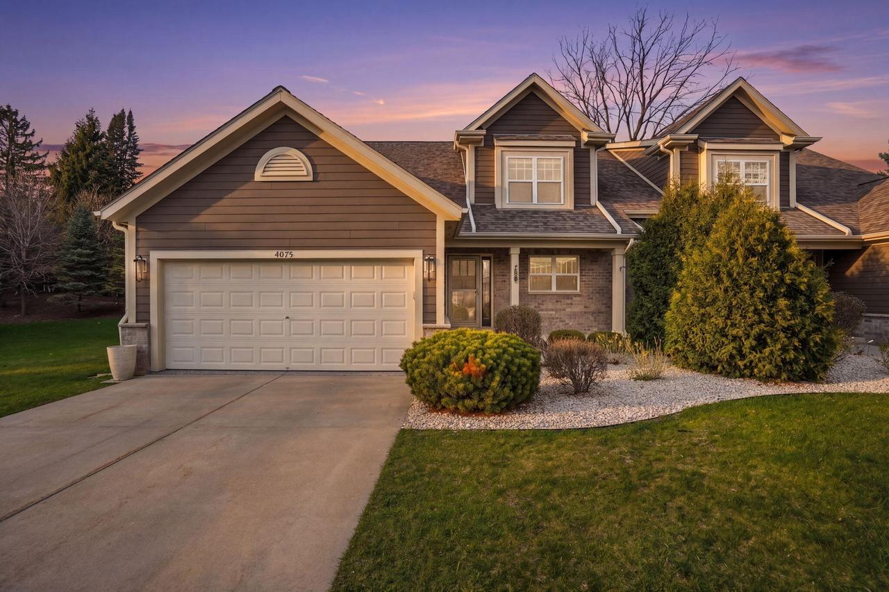 4075 Wyndham Pointe Cir #6, Brookfield, WI 53005