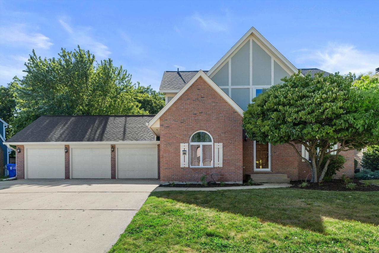 1246 40th Ave, Kenosha, WI 53144