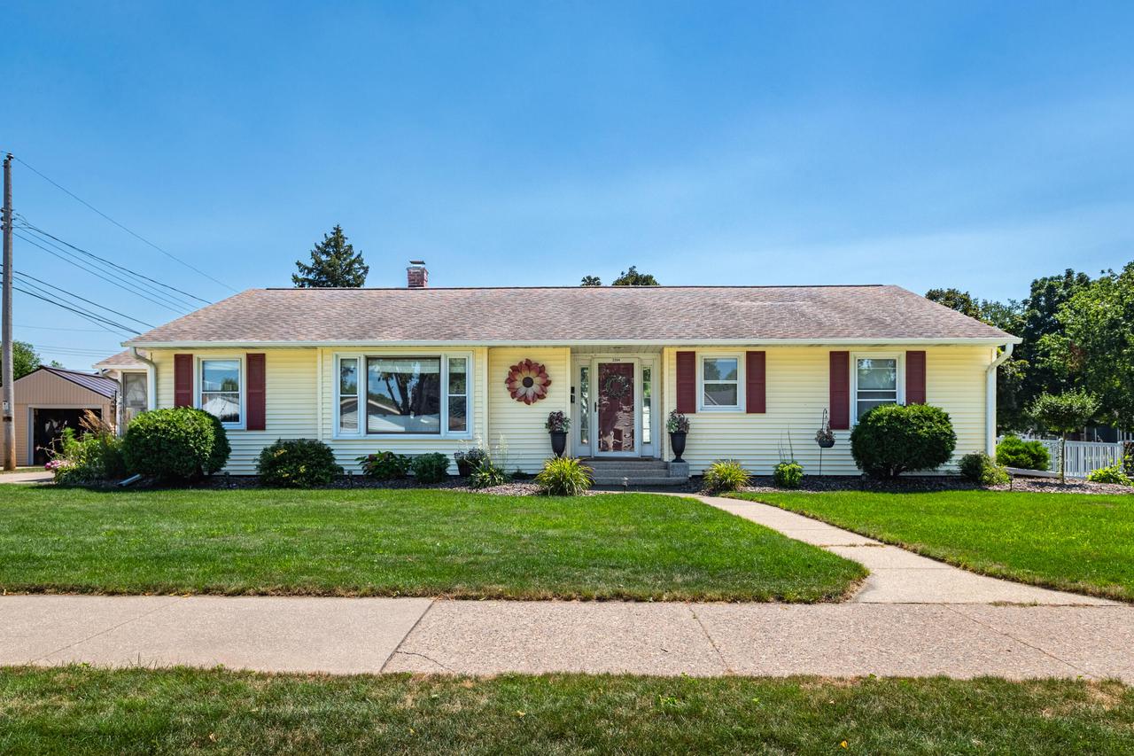 2204 Barlow St, La Crosse, WI 54601