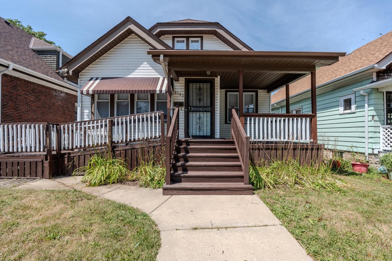 3783 N 12th St, Milwaukee, WI 53206