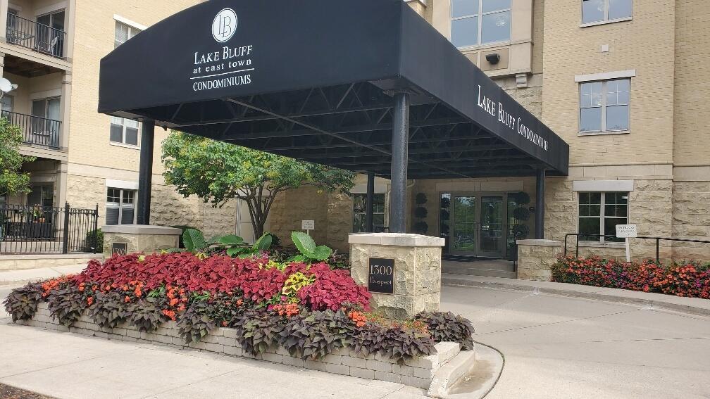 1300 N Prospect Ave #119, Milwaukee, WI 53202
