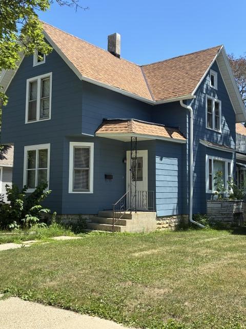 801 Oakland Ave, Waukesha, WI 53186