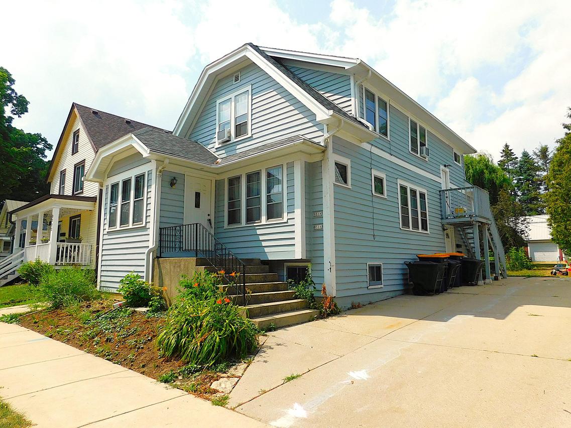 9316 W Mitchell St #9318, West Allis, WI 53214
