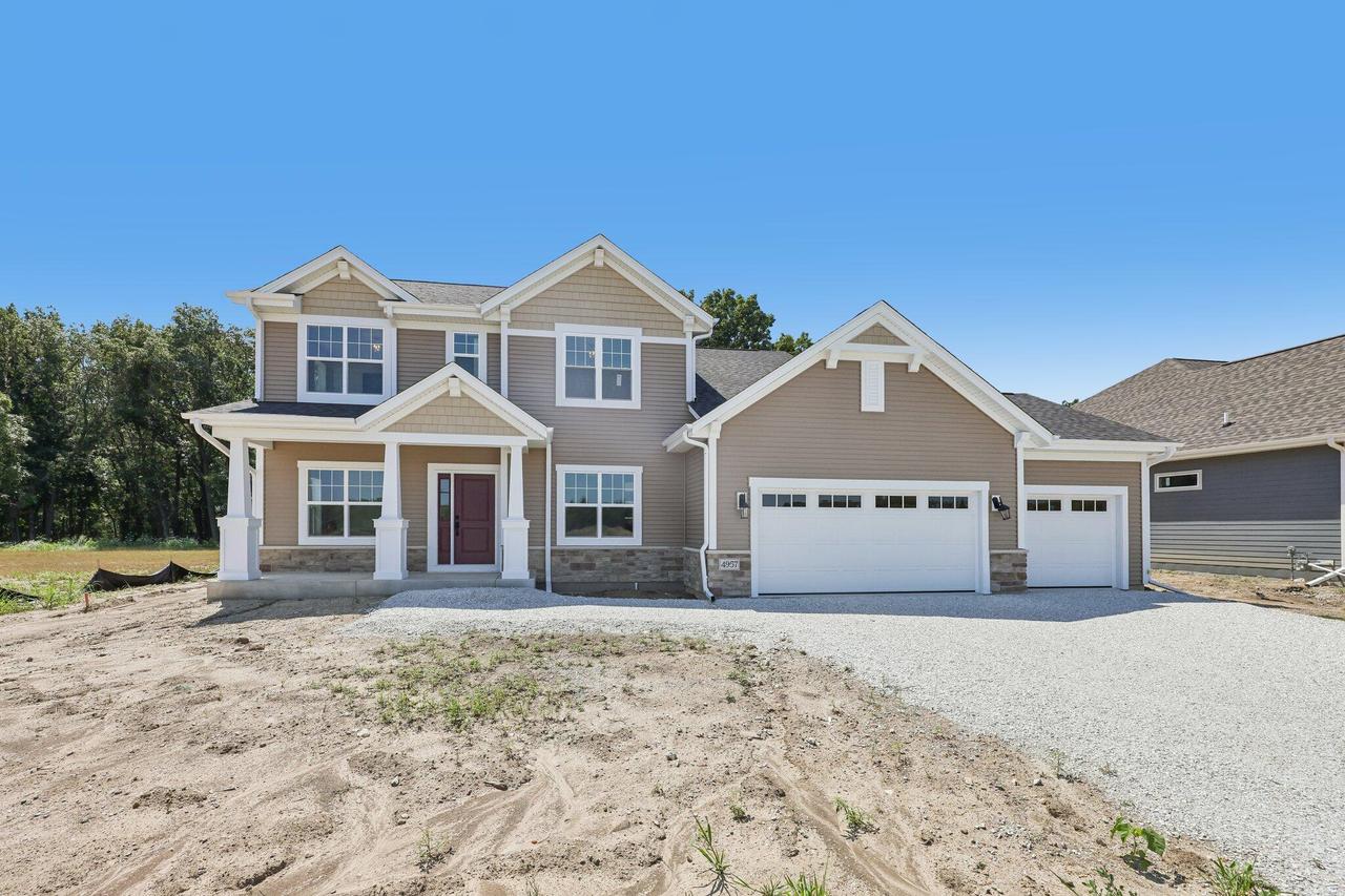 4957 113th St #Lt8, Pleasant Prairie, WI 53158