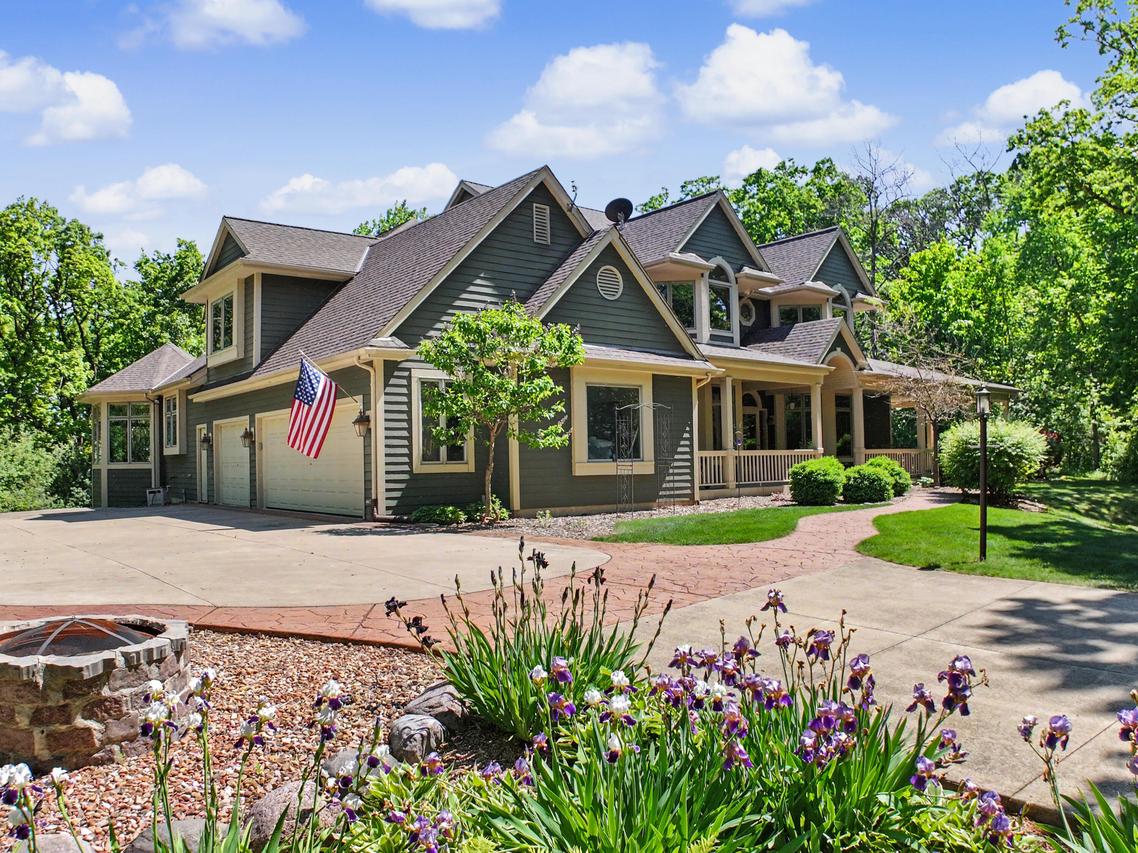 12301 W Ryan Rd #RD, Franklin, WI 53132