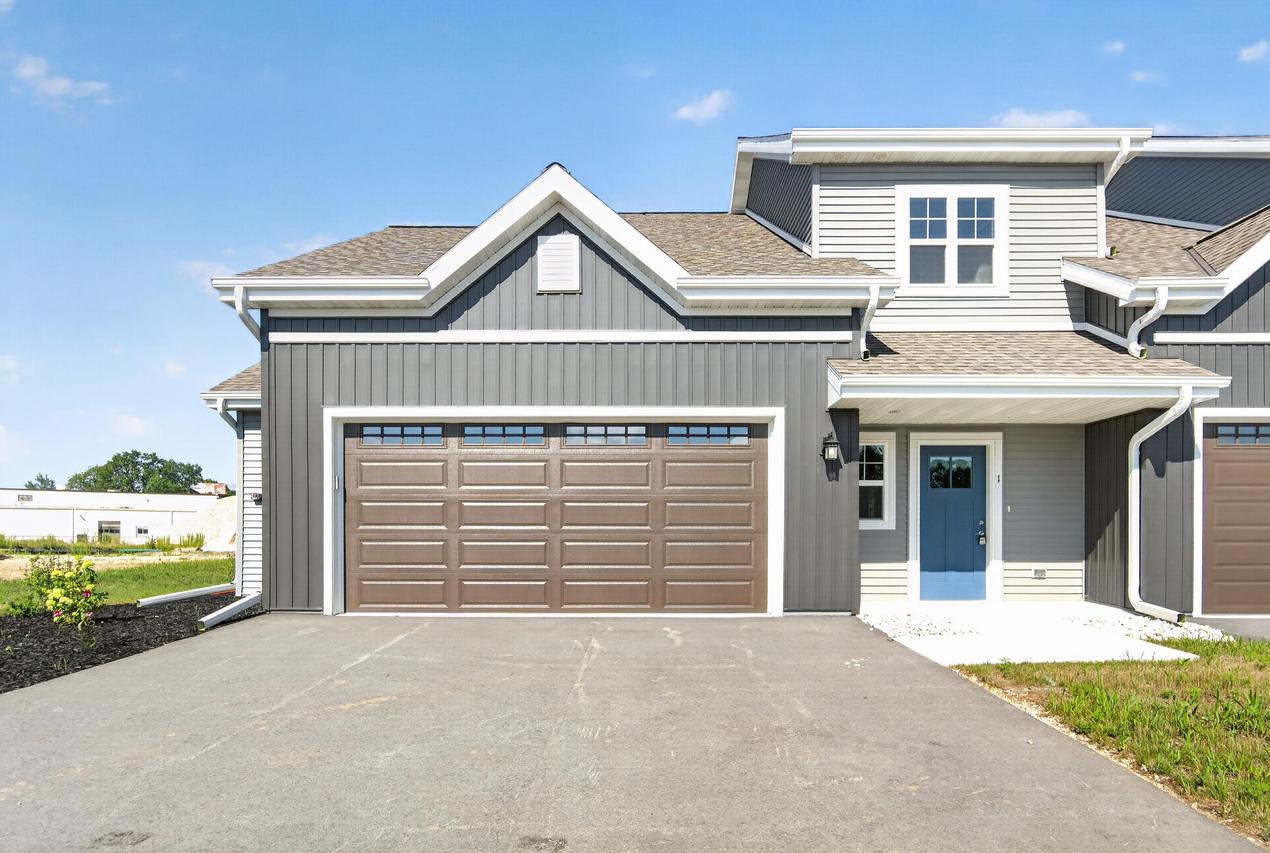 1675 Reigle Dr #1, Kewaskum, WI 53040
