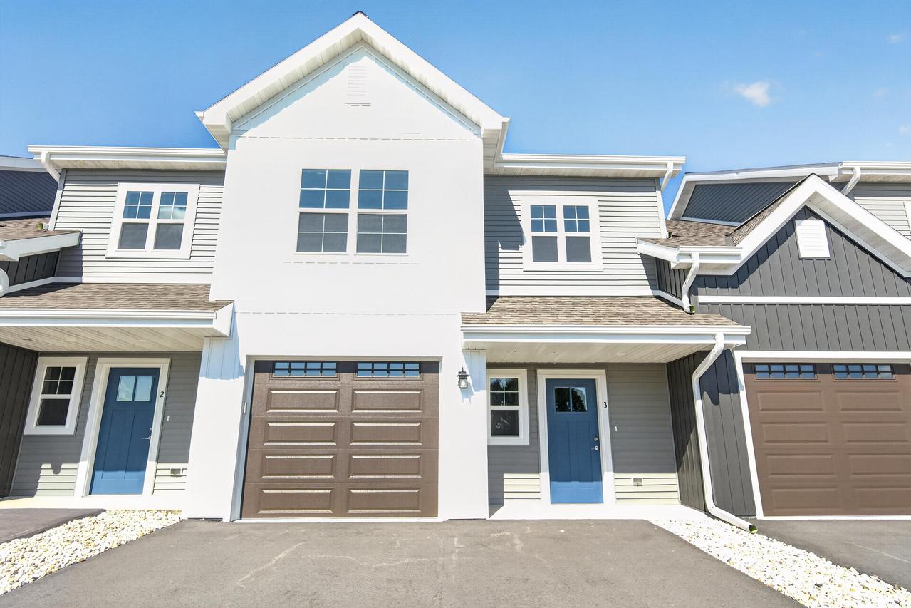 1675 Reigle Dr #3, Kewaskum, WI 53040