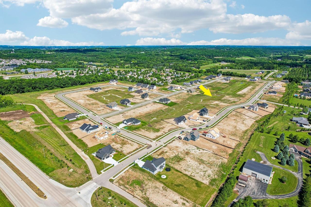 Lt141 Limestone Ln, Slinger, WI 53086
