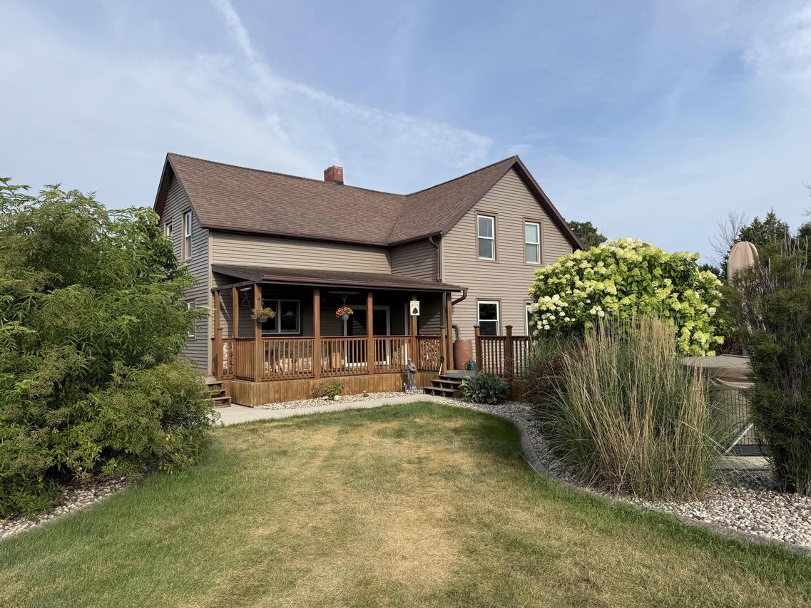 17111 Kvitek Rd, Cooperstown, WI 54227