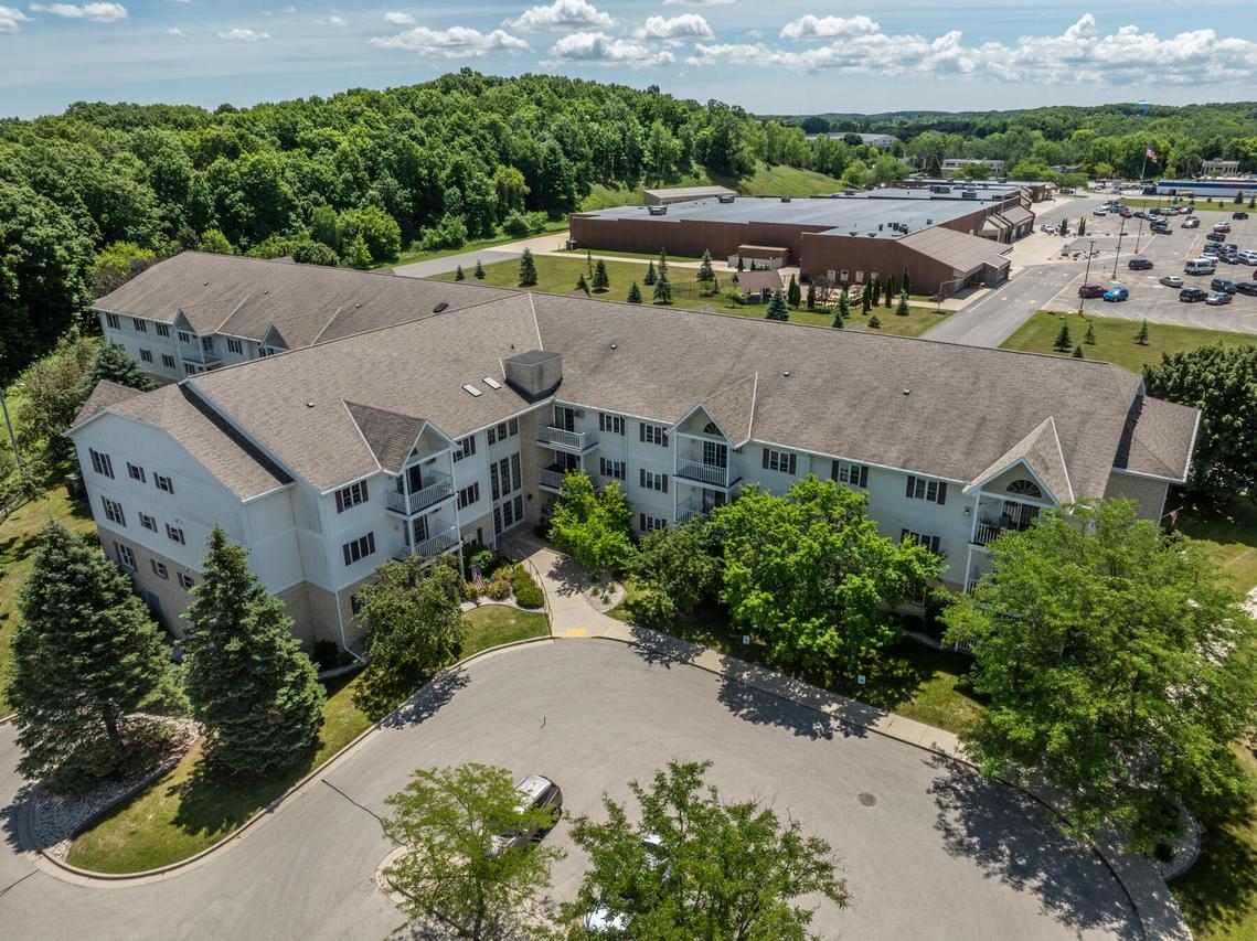 715 Canterberry Ct #212, West Bend, WI 53090