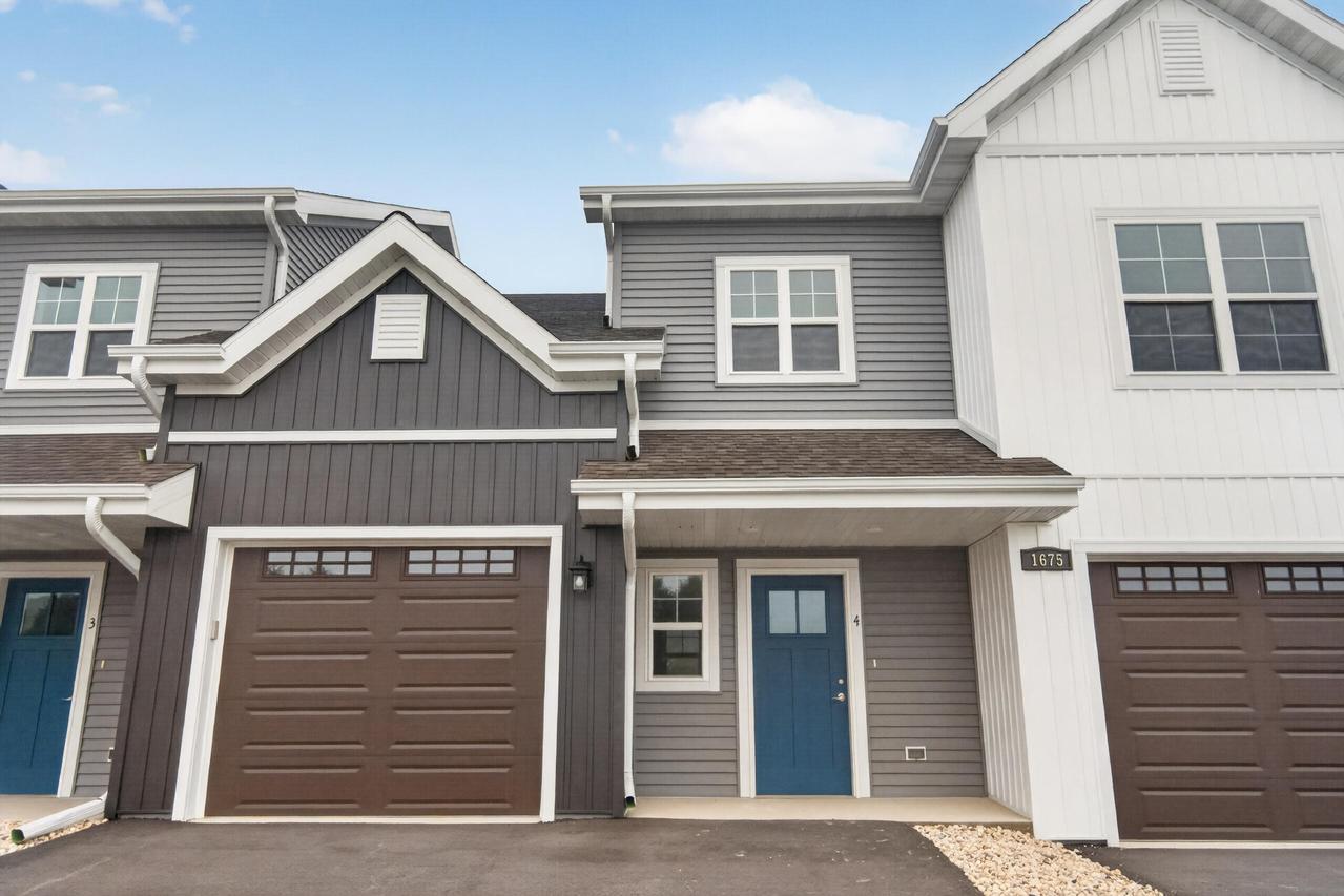 1675 Reigle Dr #4, Kewaskum, WI 53040