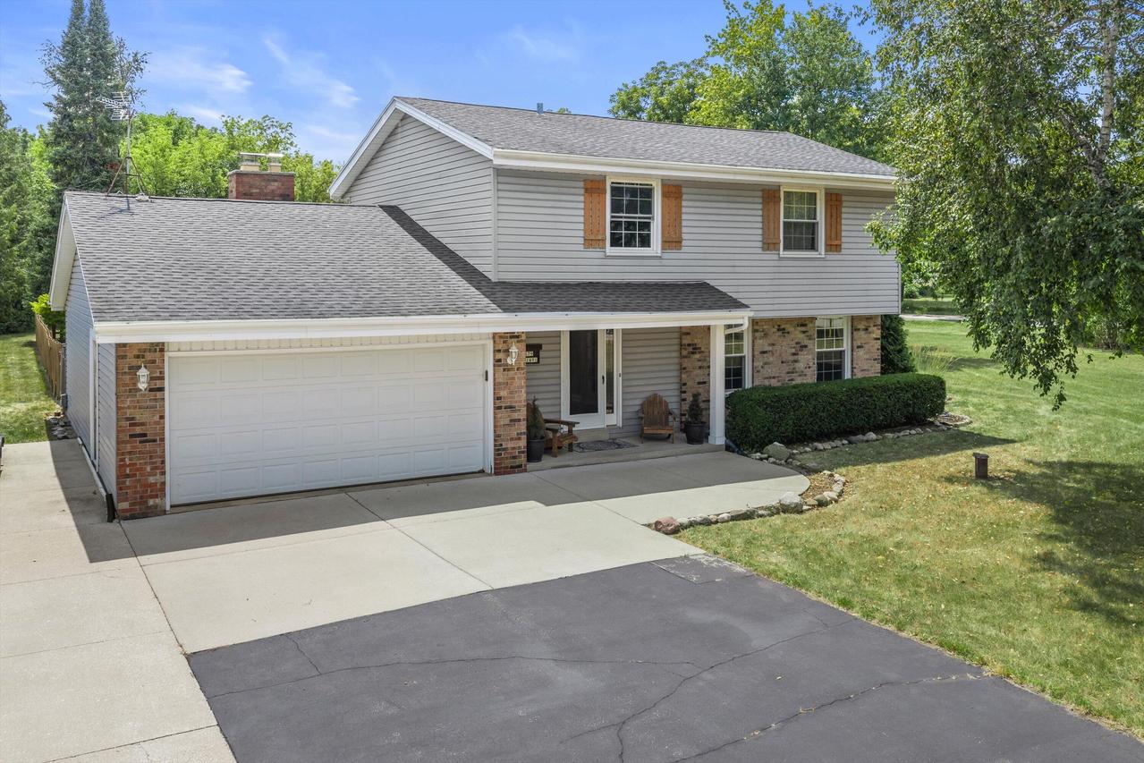 S79W31491 Green Meadow, Mukwonago, WI 53149