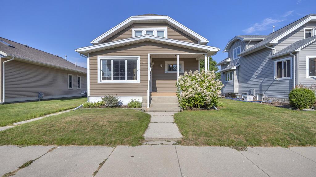 2410 S 10th St, Sheboygan, WI 53081