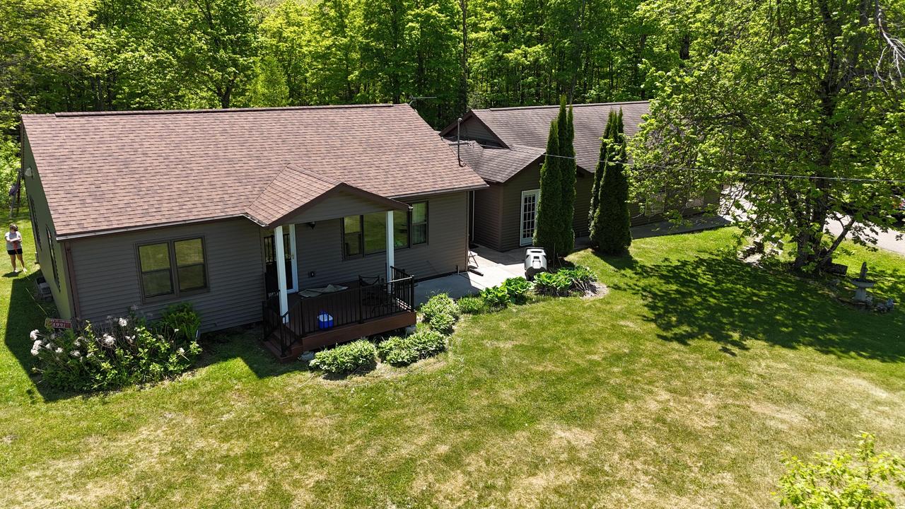 4991 Billy Daniels Ln, Crandon, WI 54520