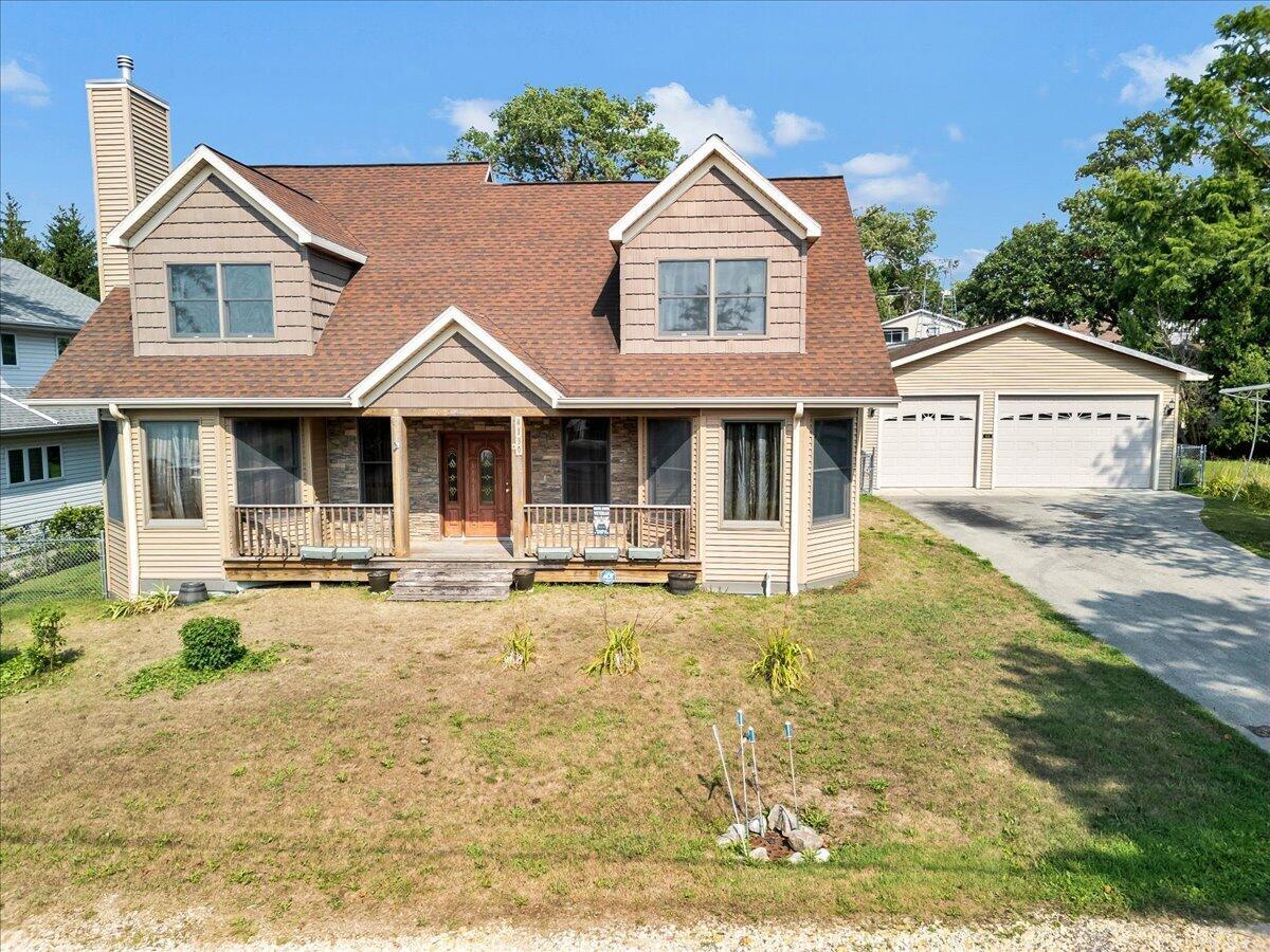 4130 Dutch Mill, Delavan, WI 53115