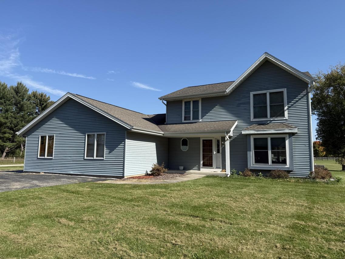 S108W37645 Draper Rd, Eagle, WI 53119