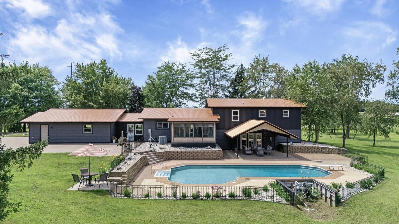 N15648 W West Prairie, Trempealeau, WI 54661