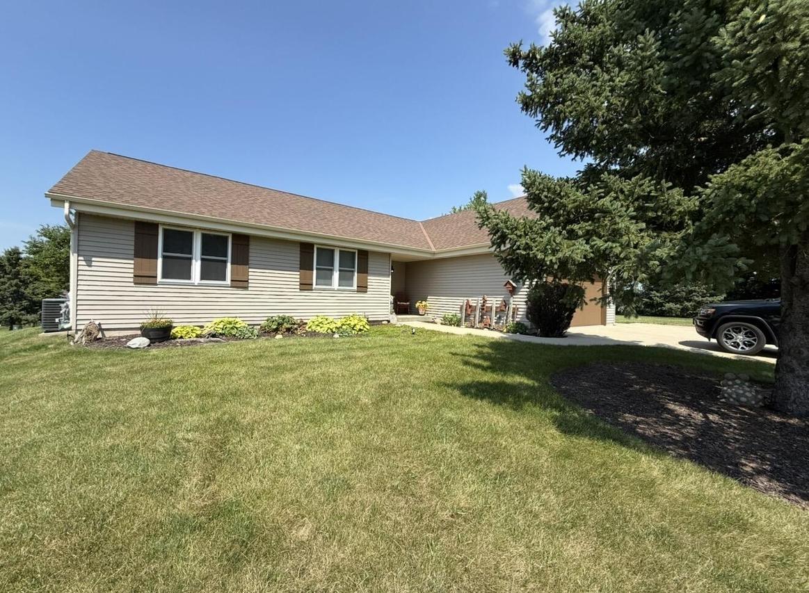 400 Prairie Hill, Waterford, WI 53185