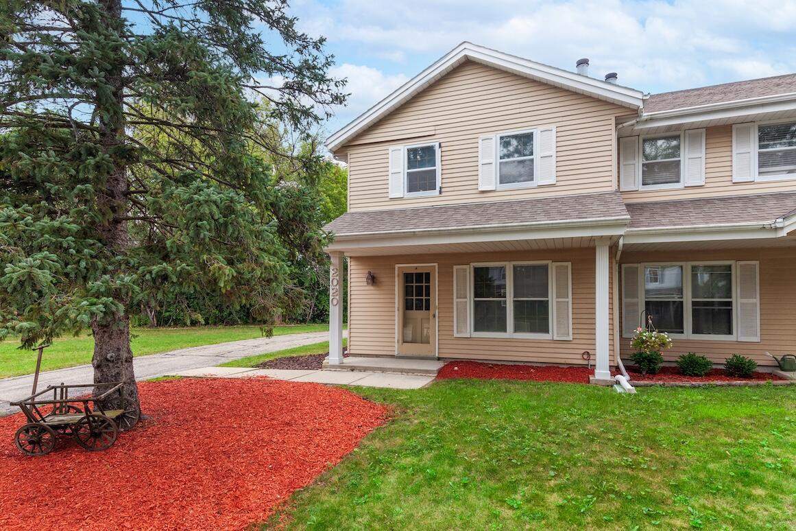 2020 Woodburn Rd #A, Waukesha, WI 53188