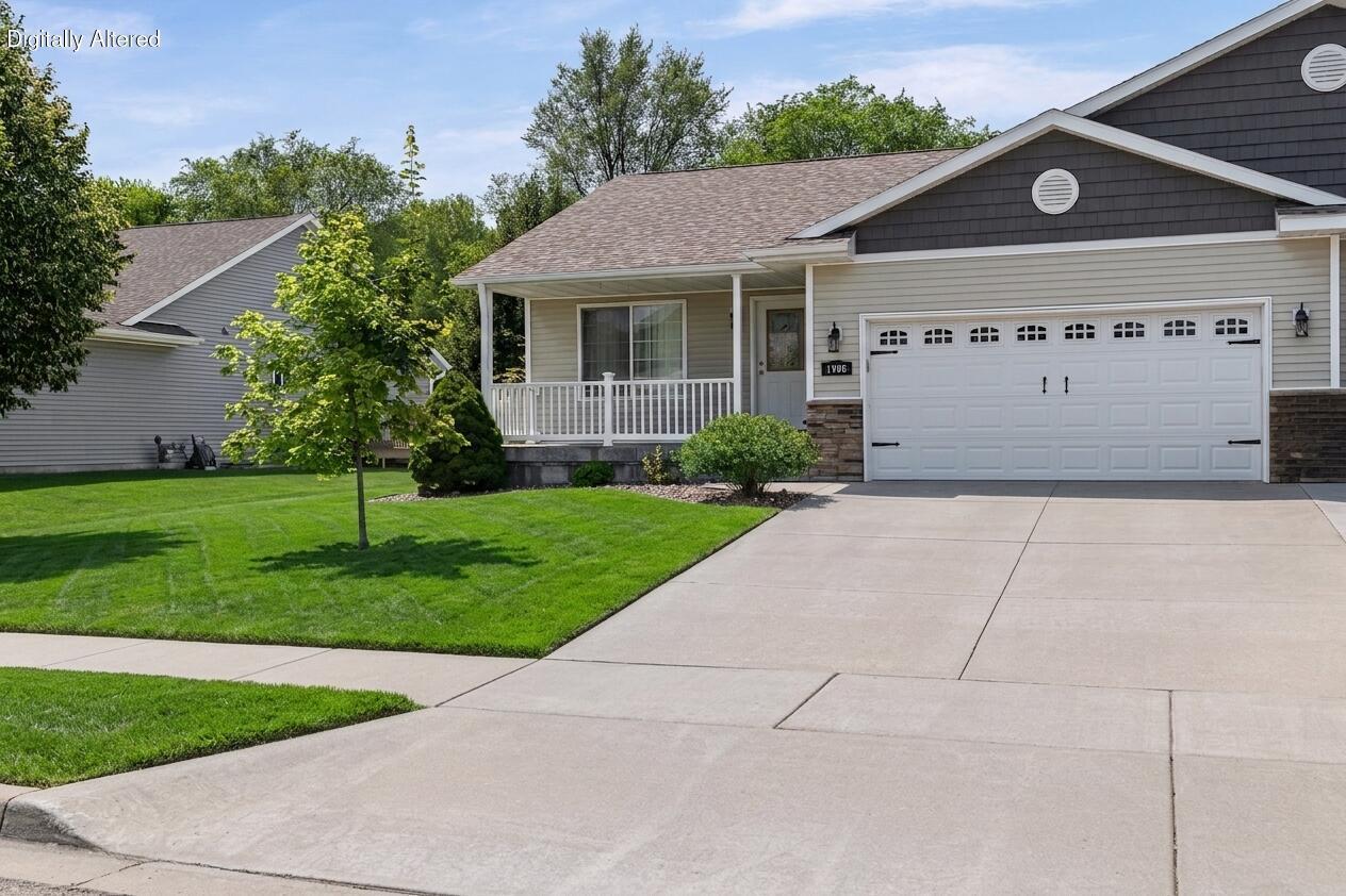 1906 Crooked Ave, Holmen, WI 54636