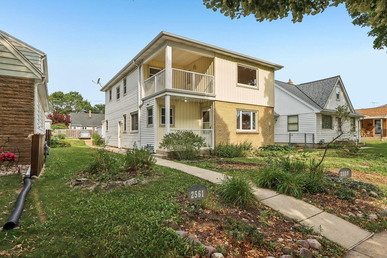 2559 S 63rd St #2561, Milwaukee, WI 53219