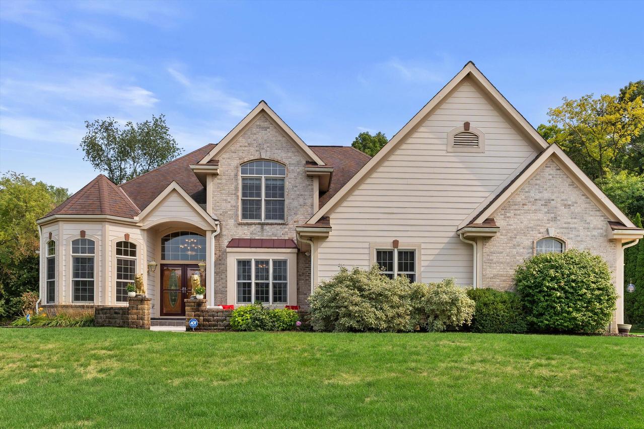 S67W20039 Benjamin Ct, Muskego, WI 53150