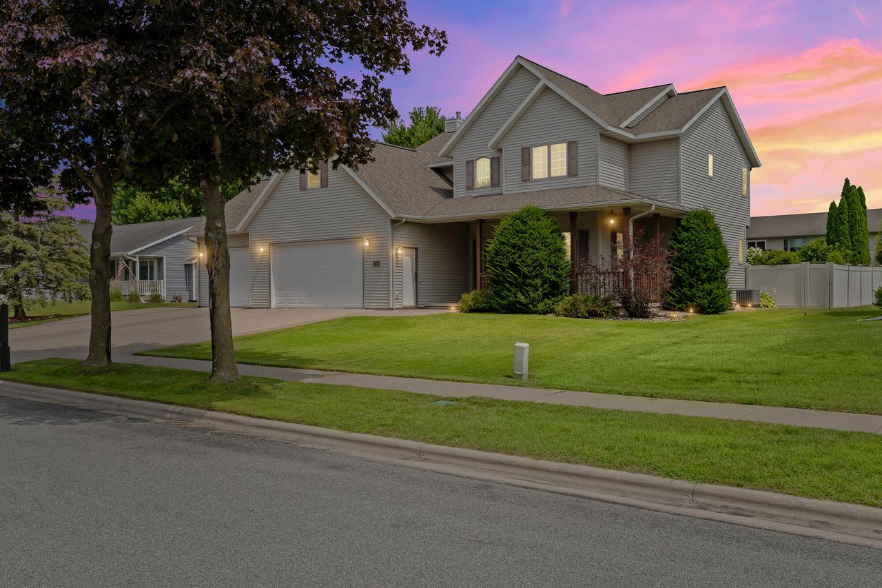 2206 Krause Rd, Onalaska, WI 54650