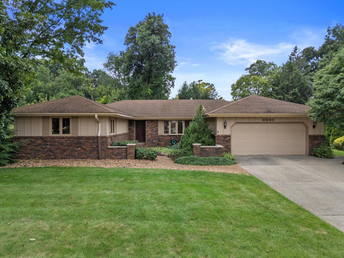 8640 111th Ave, Pleasant Prairie, WI 53158