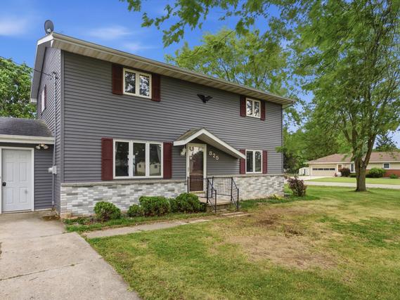 New Foreclosures & Short Sales That Attend Valders Middle School: August 3rd to August 9th